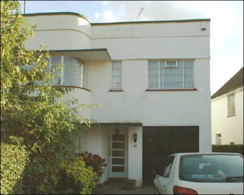 20  Vivian Way